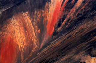 Illustration for article titled These Rainbow Mountains Are China's Secret Geological Wonder